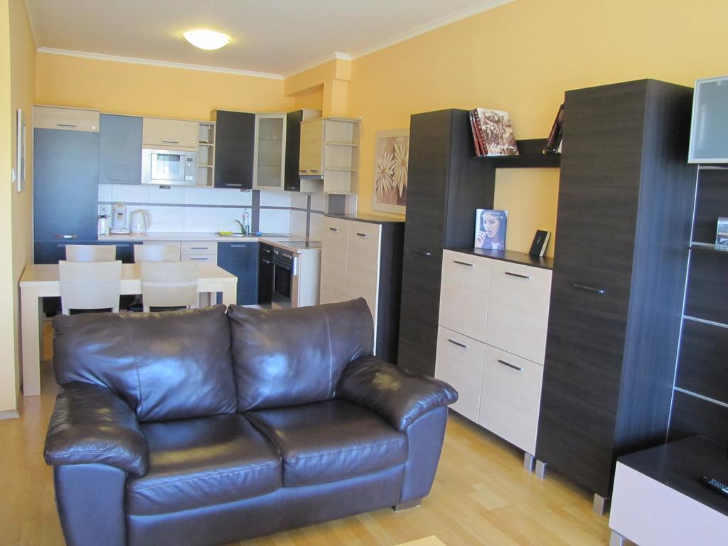 Dunalux Apartman Győr Zimmer foto